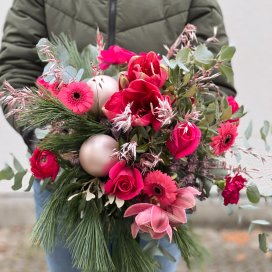 Blumenstrauß "Pink Christmas"