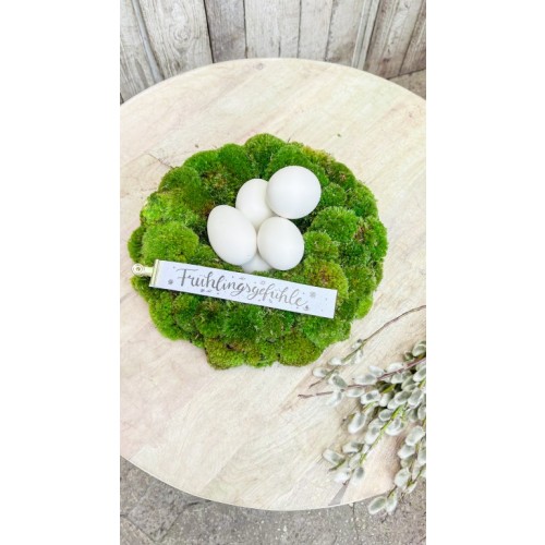 Polstermooskranz "Frühlingsgefühle" fertig gesteckt