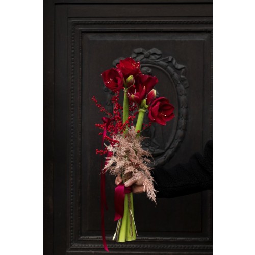 Red Amaryllis Luxe – festliches Amaryllis-Bouquet in Rot
